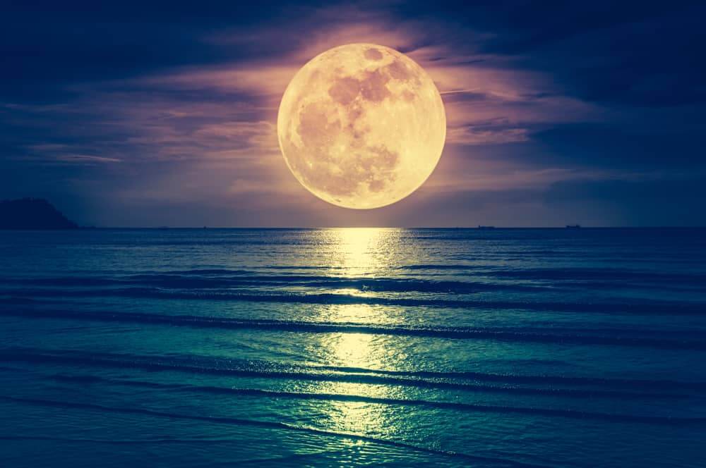 Spiritual Energy of a Full Moon